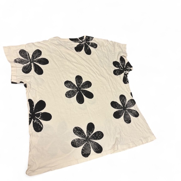 The Great cream black floral flower t shirt Size 2 (Medium) - Picture 4 of 5